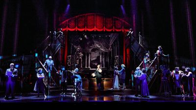 Stephanie J. Block and the Company of SUNSET BOULEVARD Photo