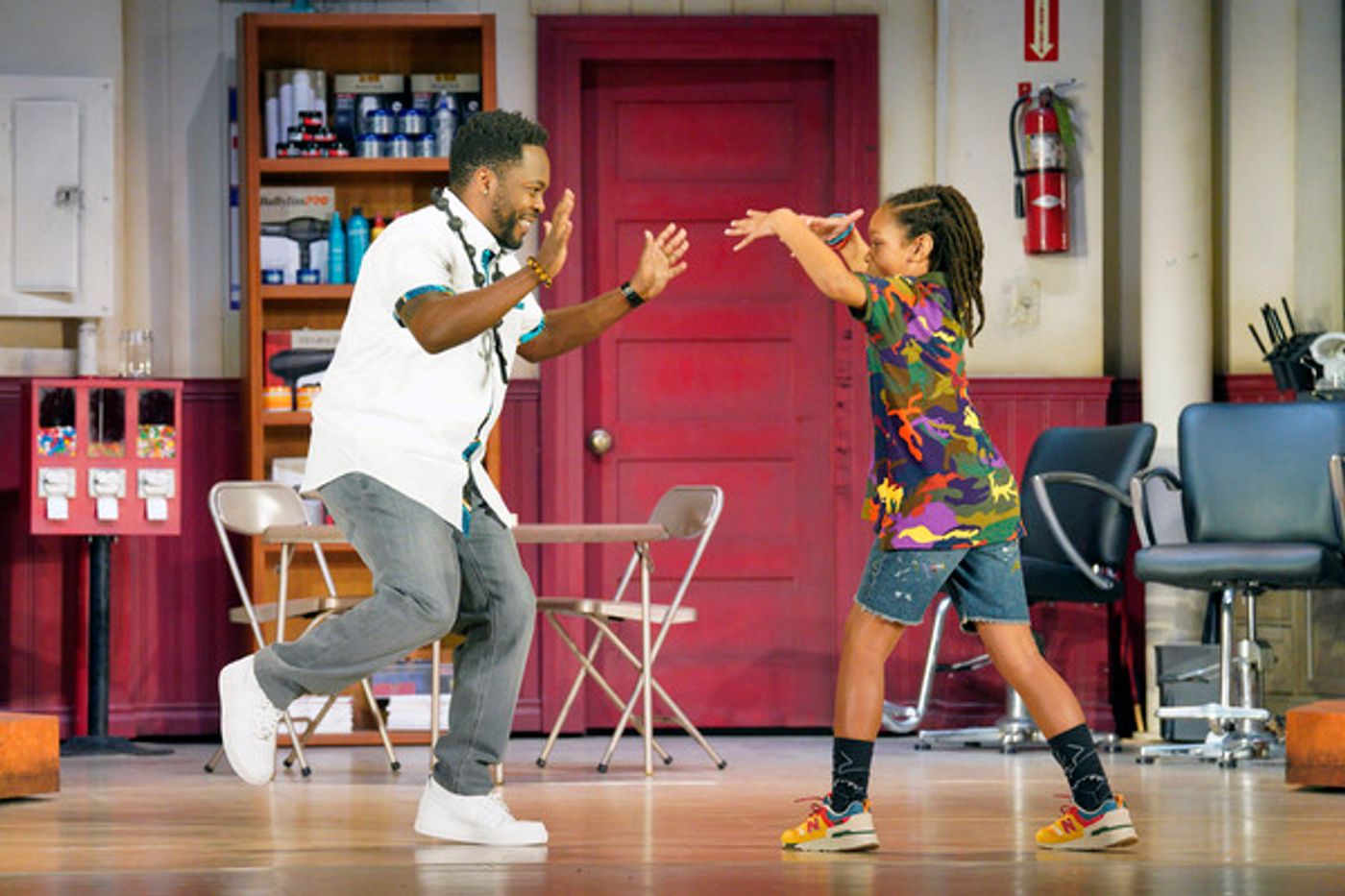 Photos: First Look at the World Premiere of THE FACTOTUM at Lyric Opera of Chicago  Image