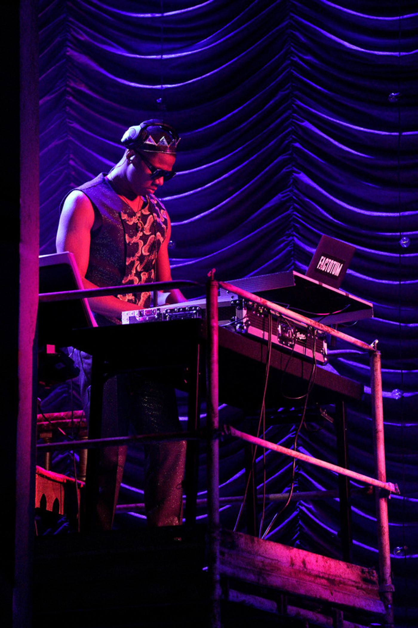 Photos: First Look at the World Premiere of THE FACTOTUM at Lyric Opera of Chicago  Image