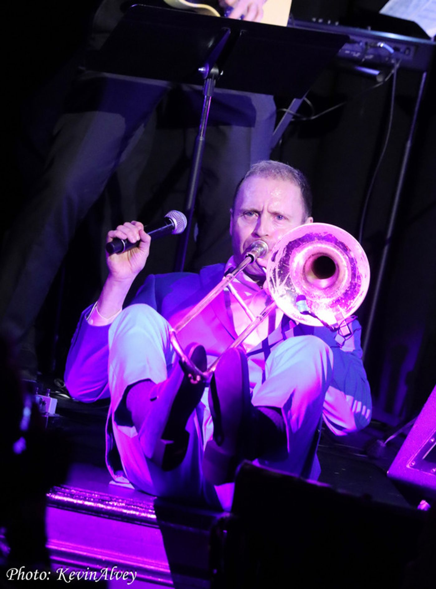 Photos: Jonathan Arons 'In The Horn Show' Triad Theater Photos: Jonathan Arons 'In The Horn Show' Triad Theater Image