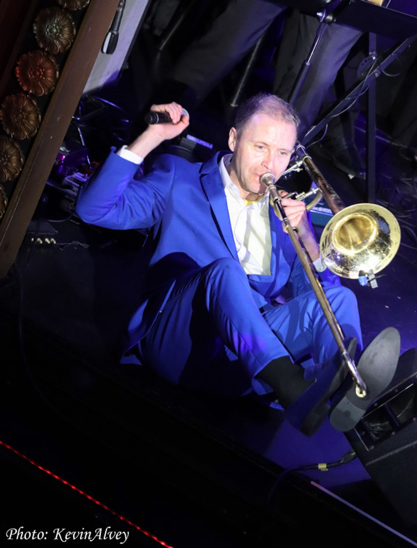 Photos: Jonathan Arons 'In The Horn Show' Triad Theater Photos: Jonathan Arons 'In The Horn Show' Triad Theater Image