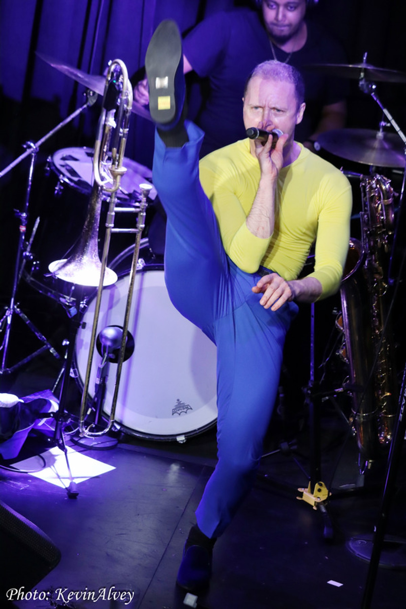 Photos: Jonathan Arons 'In The Horn Show' Triad Theater — photo 27 of 46