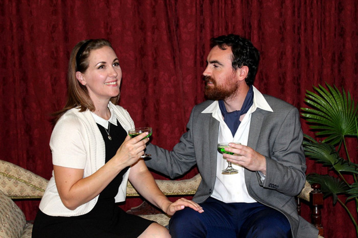 Photos: First Look at Neil Simon's PLAZA SUITE at Melville Theatre  Image