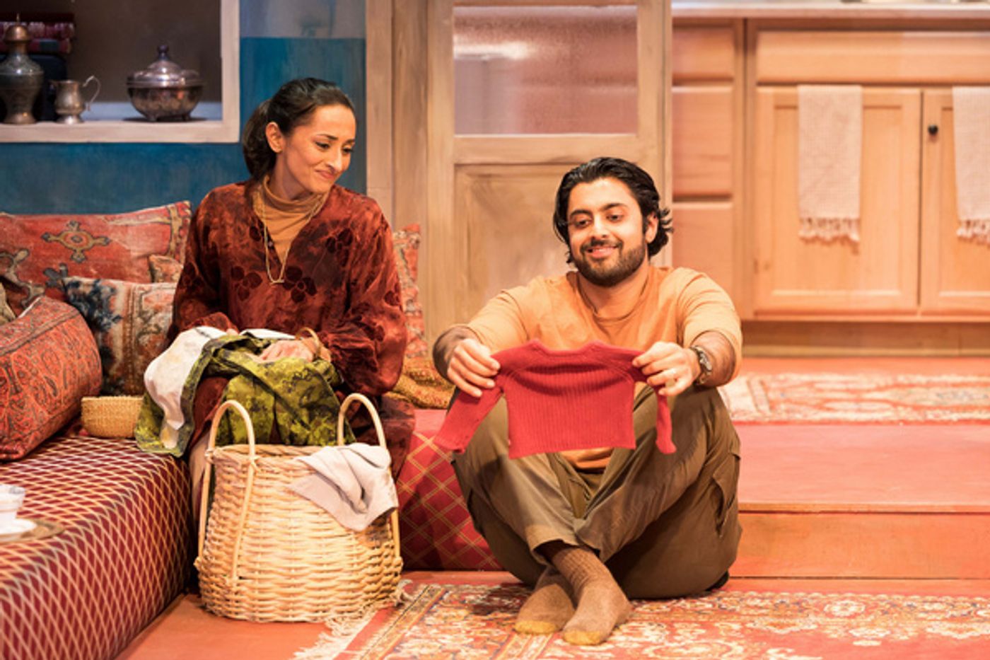 Photos: First Look at Ensemble Theatre Company's SELLING KABUL at the New Vic Theatre  Image