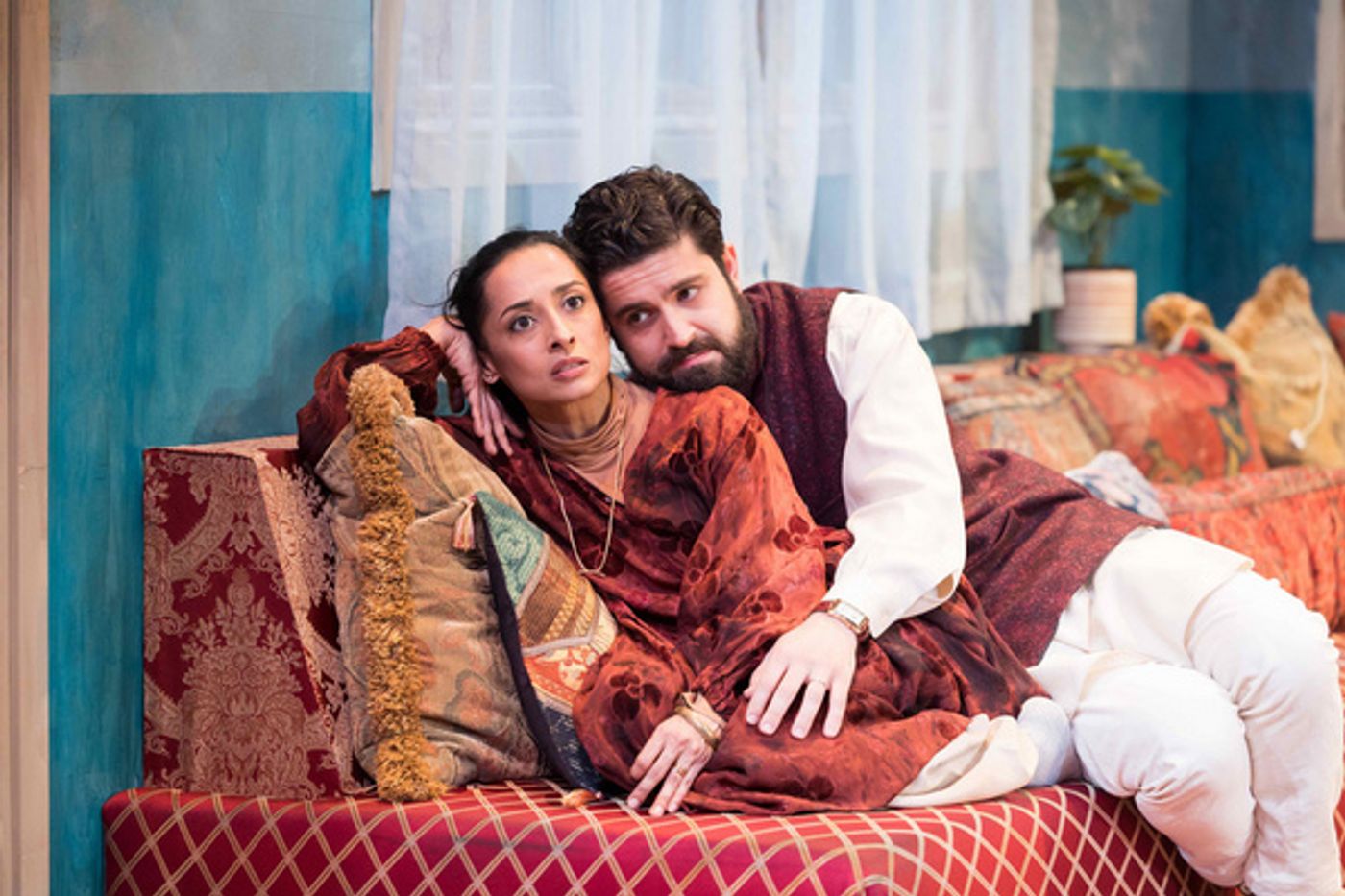 Photos: First Look at Ensemble Theatre Company's SELLING KABUL at the New Vic Theatre  Image