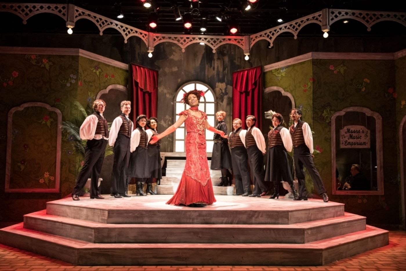 Review: HELLO DOLLY at Theater Latte Da  Image