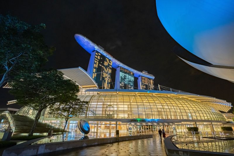 Photos: FROZEN Lights Up Singapore!  Image