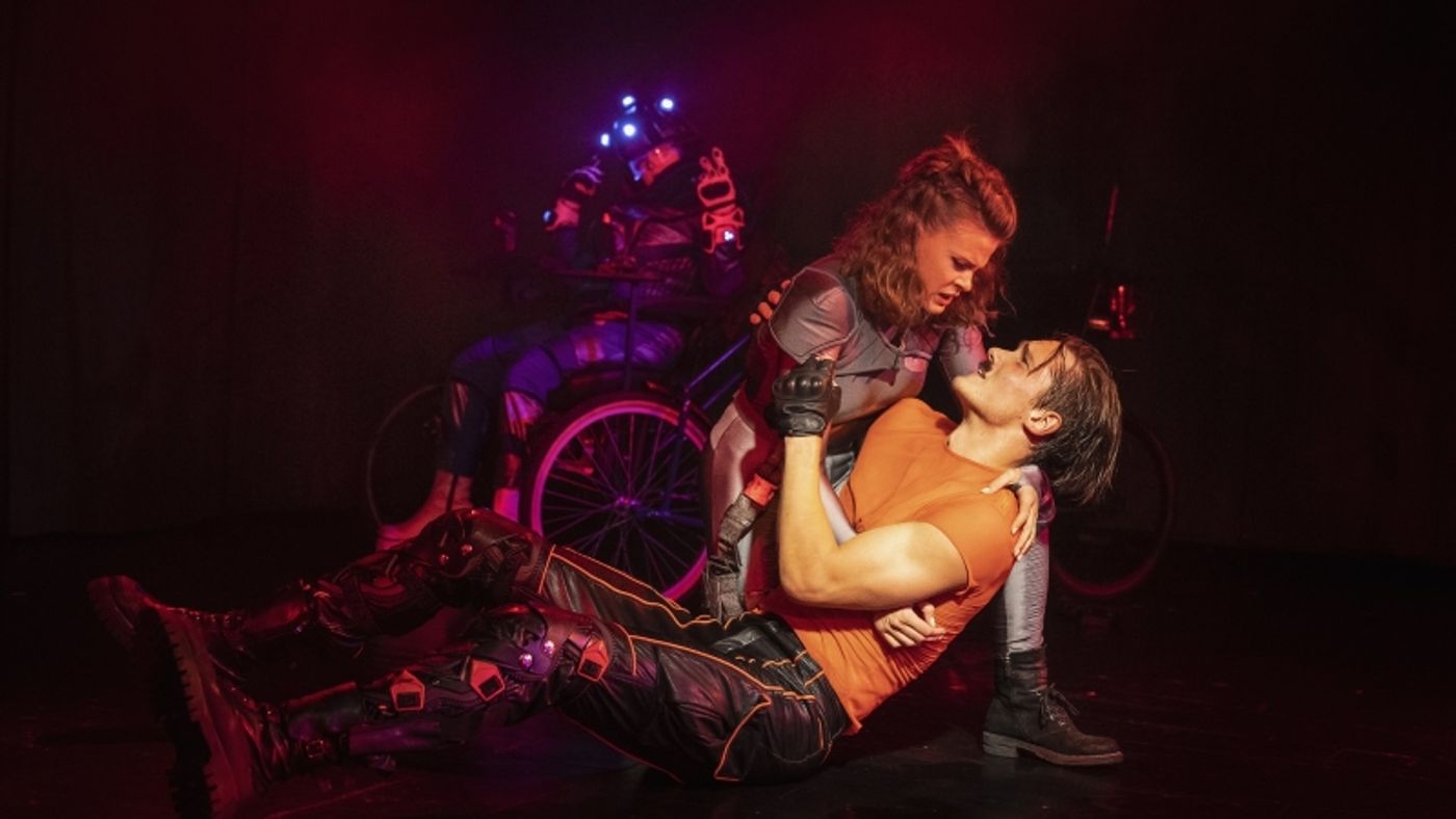 Review: ACTION HERO at TAMPERE WORKER'S THEATER  Image