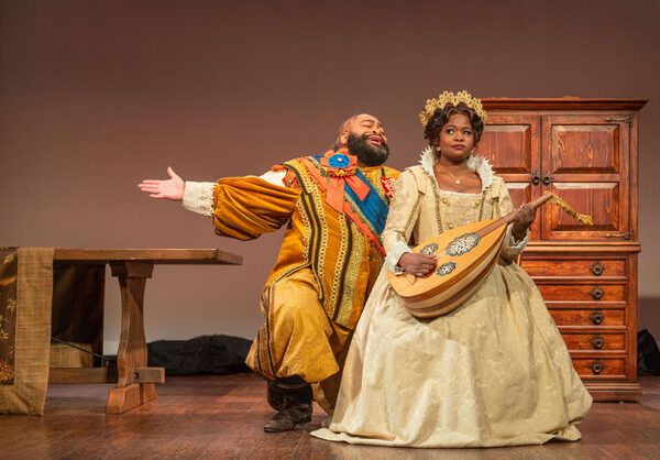 Chanáe Curtis and Darren Drone  Photo