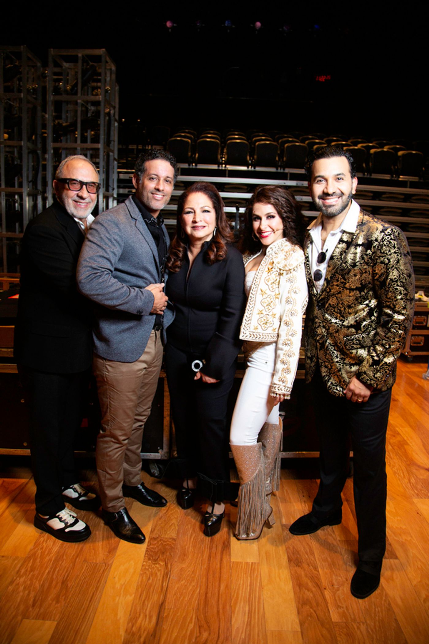 Photos/Video: Gloria and Emilio Estefan Visit the National Tour of ON YOUR FEET!  Image
