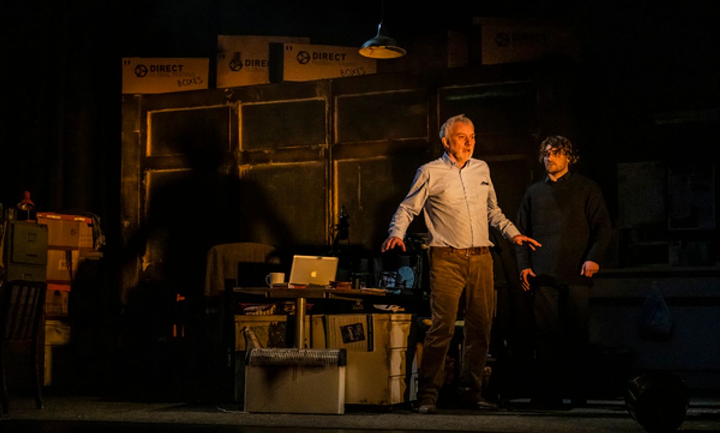 Photos: First Look at the UK Tour of WHEN DARKNESS FALLS Photos: First Look at the UK Tour of WHEN DARKNESS FALLS Image