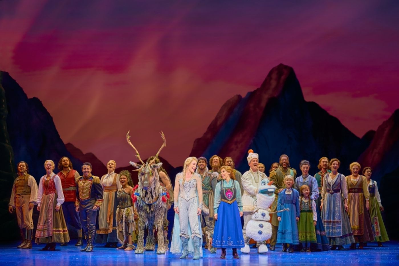Photos: First Look at Disney's FROZEN in Singapore  Image
