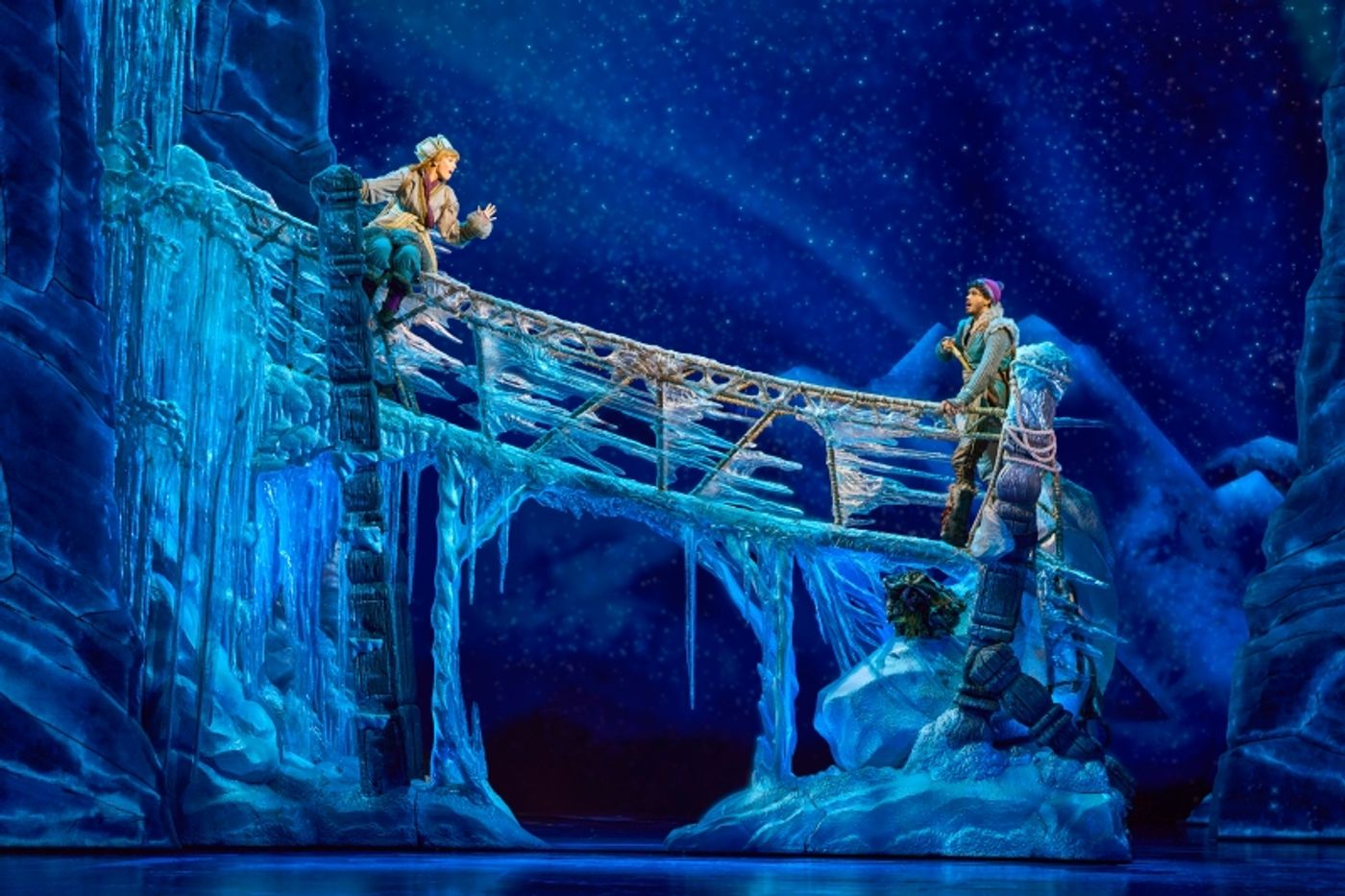 Photos: First Look at Disney's FROZEN in Singapore  Image