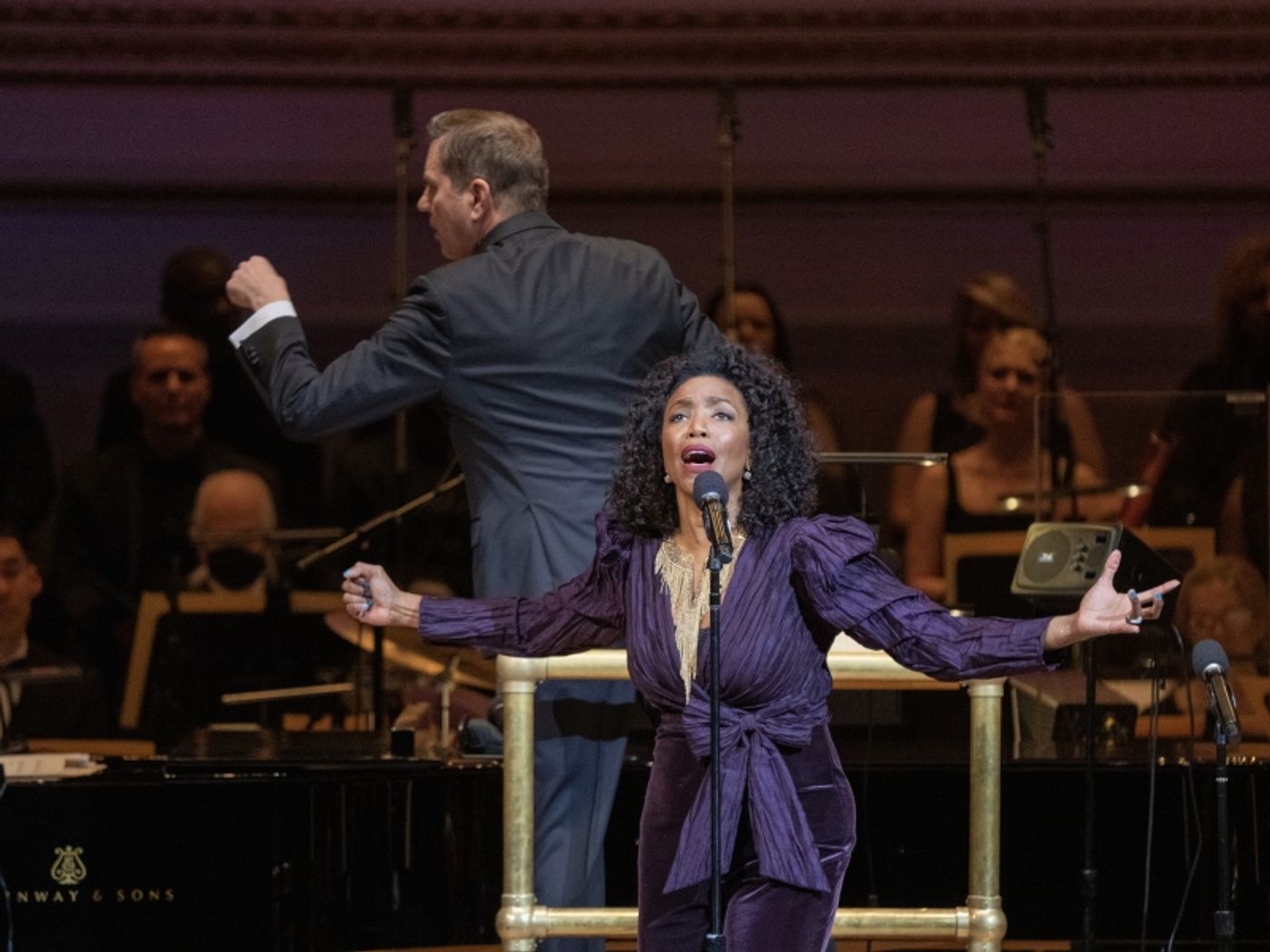 Review: Headley's Heavenly On Stage With The Pops For ONE NIGHT ONLY: AN EVENING WITH HEATHER HEADLEY at Carnegie Hall Review: Headley's Heavenly On Stage With The Pops For ONE NIGHT ONLY: AN EVENING WITH HEATHER HEADLEY at Carnegie Hall Image