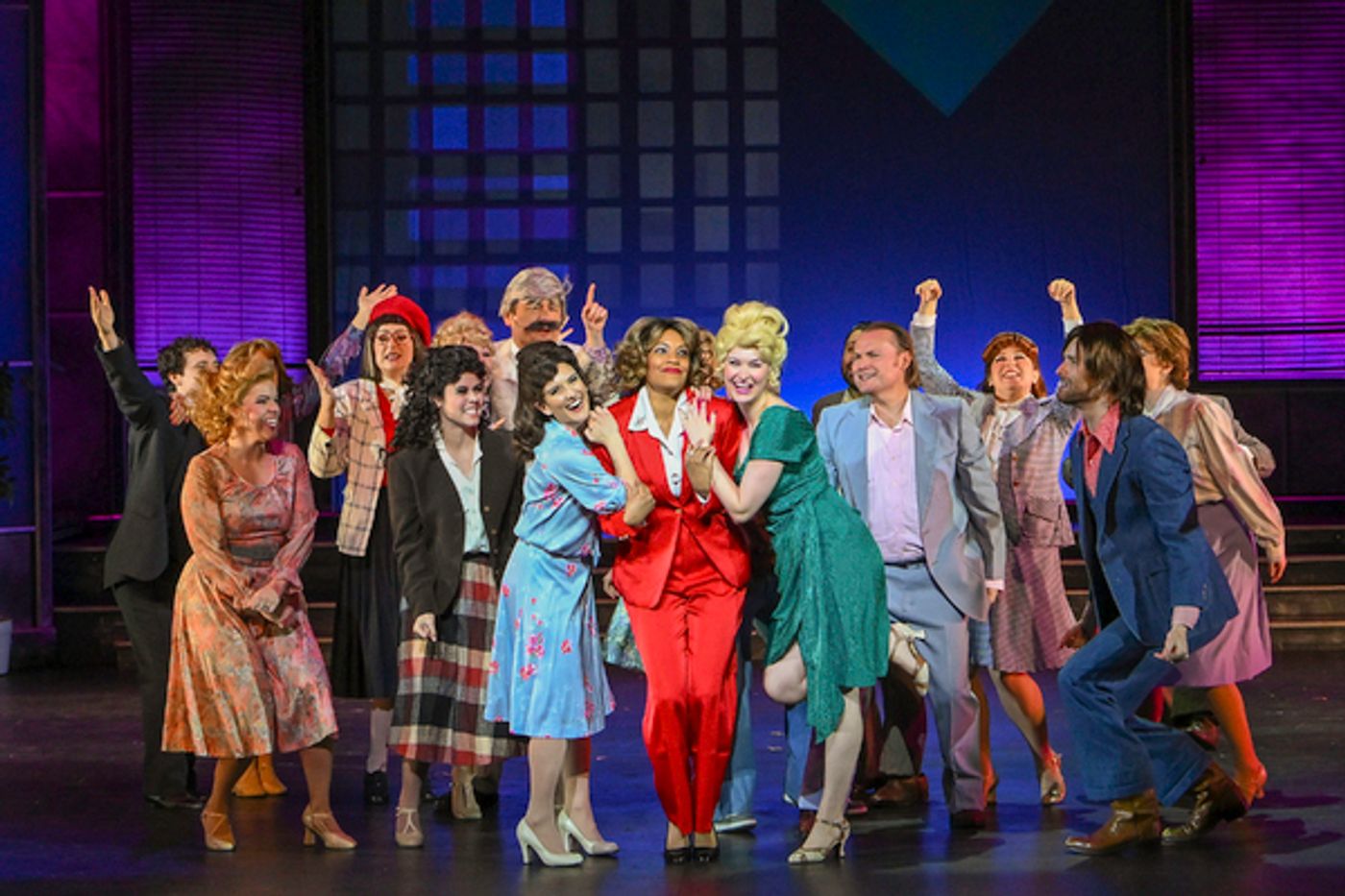 Photos: First Look at 9 TO 5, THE MUSICAL at Musical Theatre West  Image