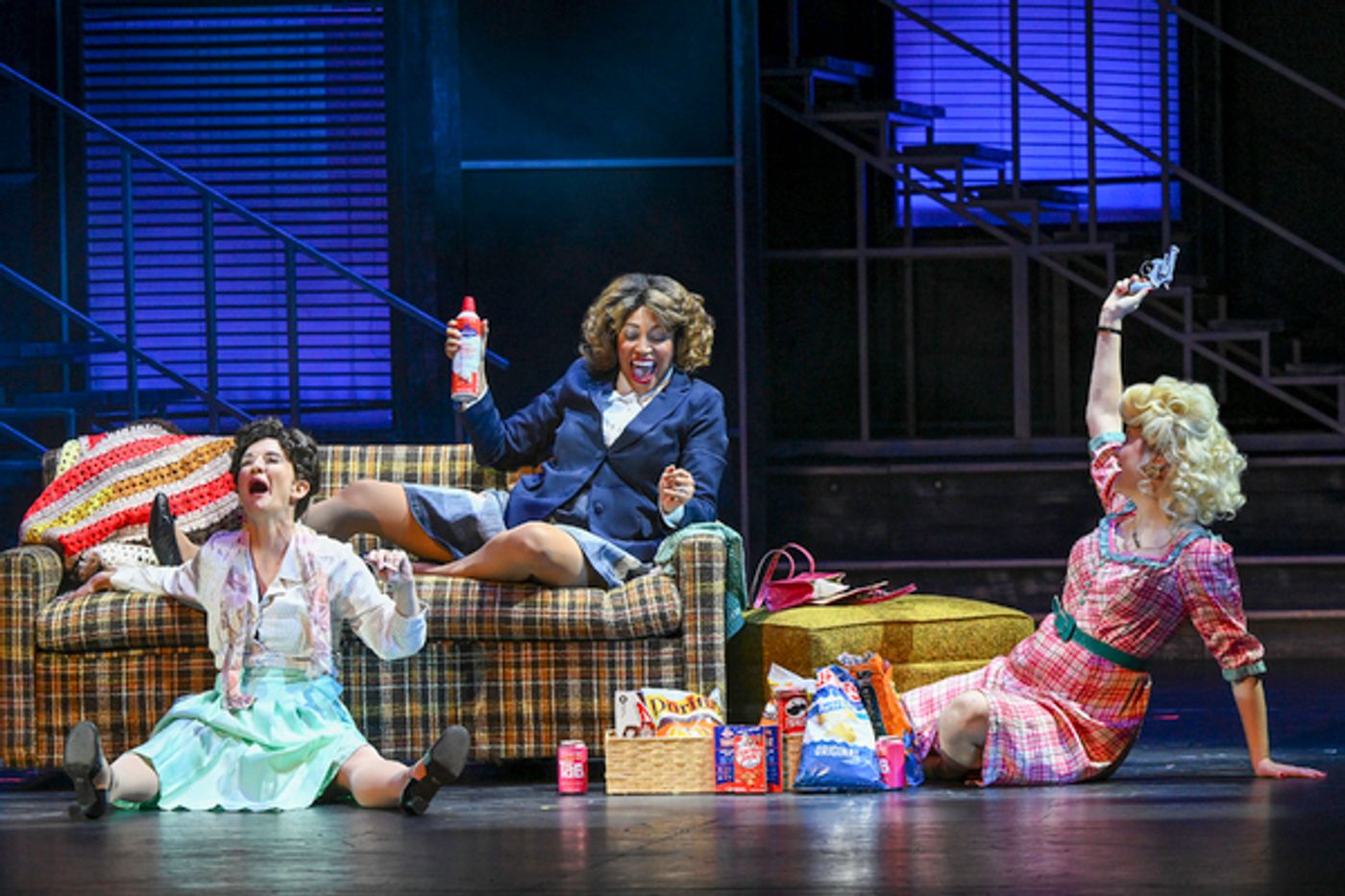 Photos: First Look at 9 TO 5, THE MUSICAL at Musical Theatre West  Image
