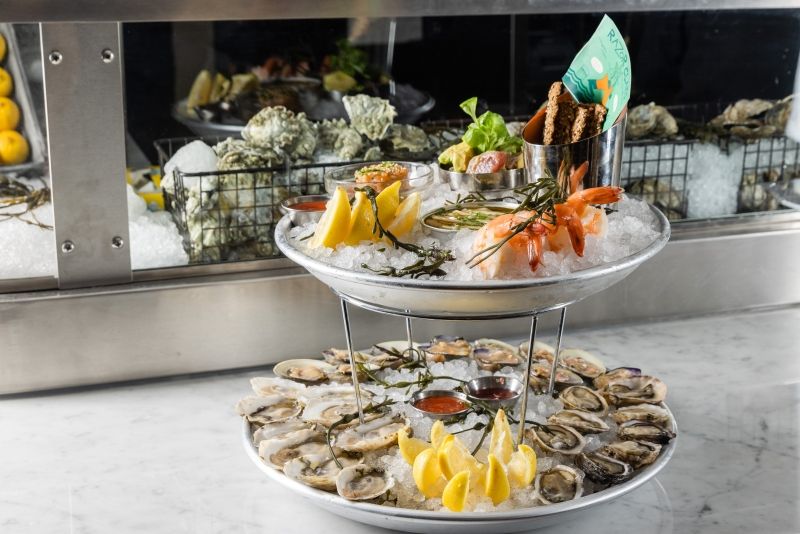 Review: MERMAID OYSTER BAR MIDTOWN for Impressive Meals and Spirited Happy Hours Image