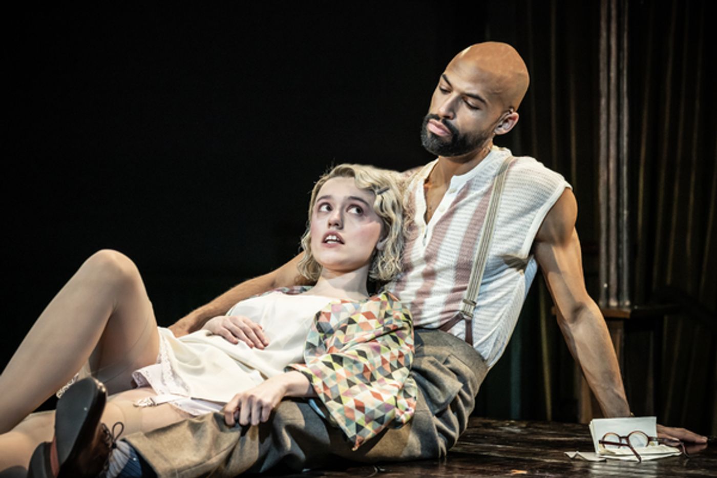 Photos: All New Photos of Aimee Lou Wood, John McCrea, and More in CABARET  Image