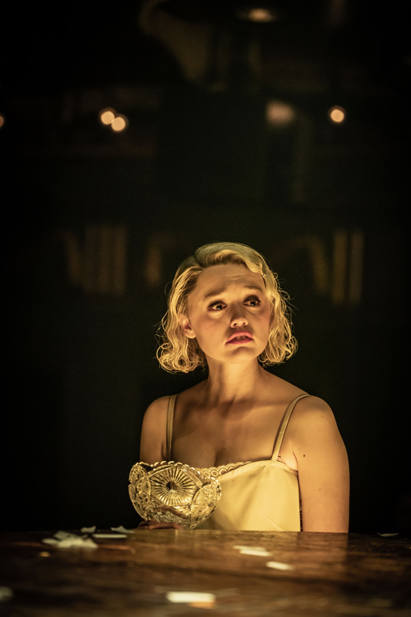 Photos: All New Photos of Aimee Lou Wood, John McCrea, and More in CABARET  Image