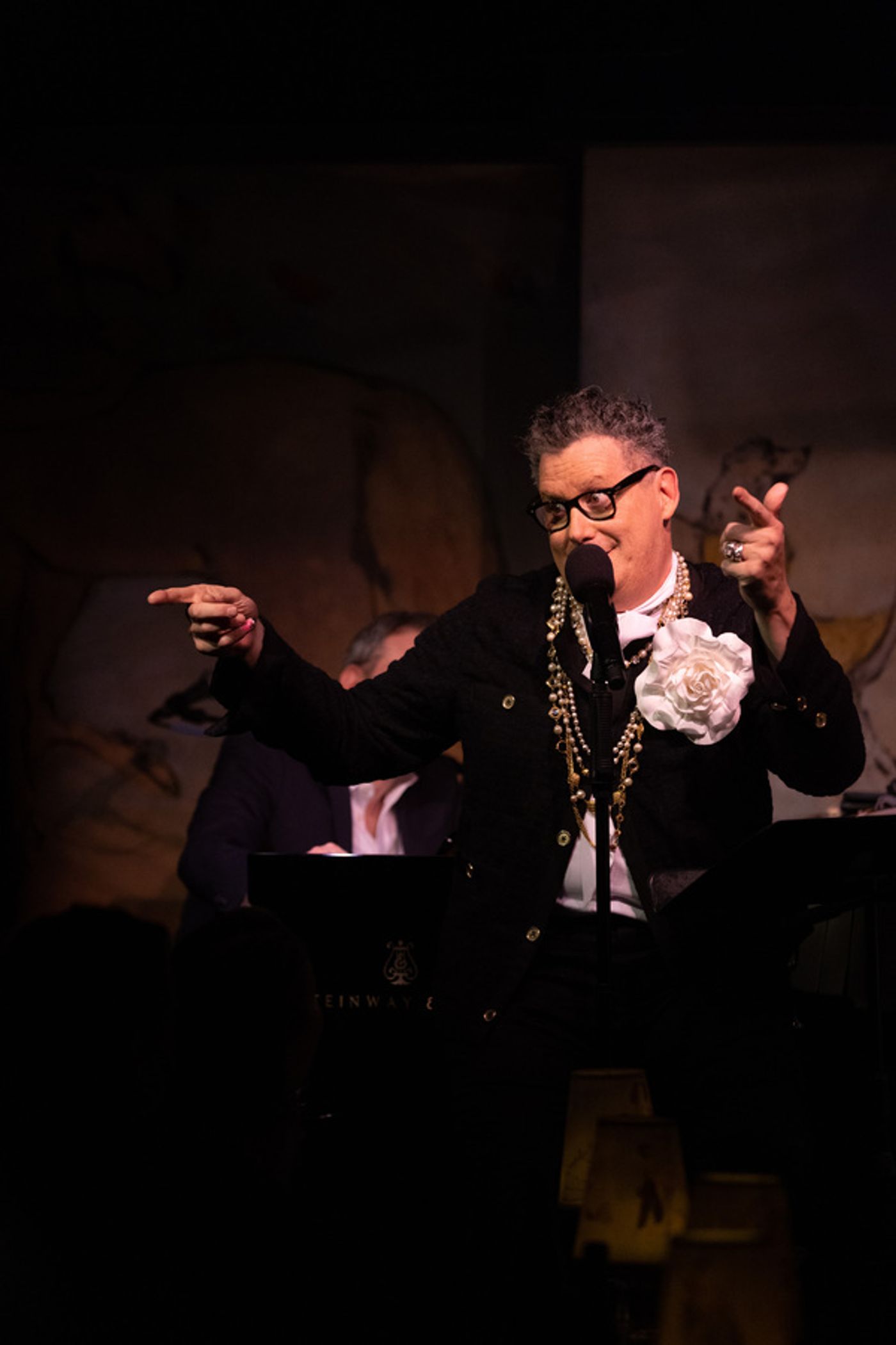 Review: Isaac Mizrahi Confidently Conquers Café Carlyle Once More In THE MARVELOUS MR. MIZRAHI Review: Isaac Mizrahi Confidently Conquers Café Carlyle Once More In THE MARVELOUS MR. MIZRAHI Image