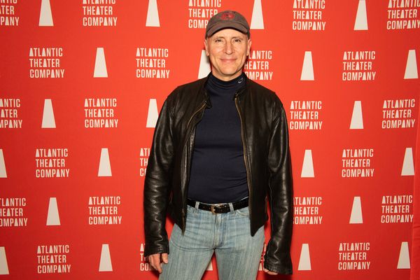 Jordan Lage (Daniel McCourt)
 Photo