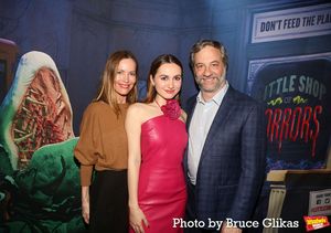 Leslie Mann, Maude Apatow and Judd Apatow @ BroadwayWorld Leslie Mann, Maude Apatow and Judd Apatow Photo