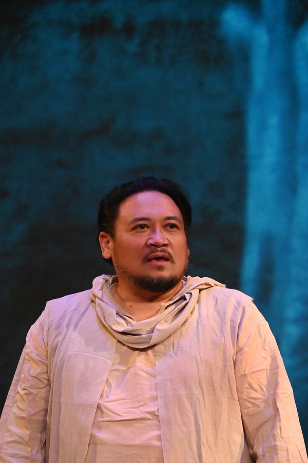 Photos: First Look At THE TRAVELERS At The Magic Theatre — photo 9 of 13