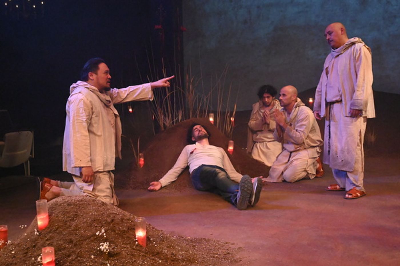 Photos: First Look At THE TRAVELERS At The Magic Theatre Photos: First Look At THE TRAVELERS At The Magic Theatre Image