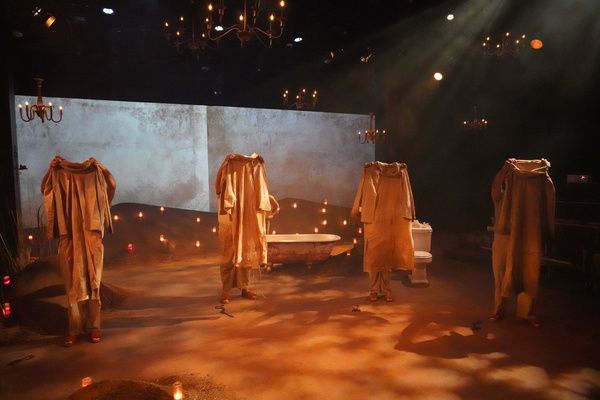 Photos: First Look At THE TRAVELERS At The Magic Theatre — photo 12 of 13
