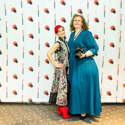 Kimbirdlee Fadner (Monkey King) and Irina Hage (Irina Island Images) Photo