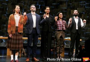 Lucy Freyer, Eddie Kaye Thomas, Katie Holmes, Dave Klasko and Sarah Cooper @ BroadwayWorld Lucy Freyer, Eddie Kaye Thomas, Katie Holmes, Dave Klasko and Sarah Cooper Photo
