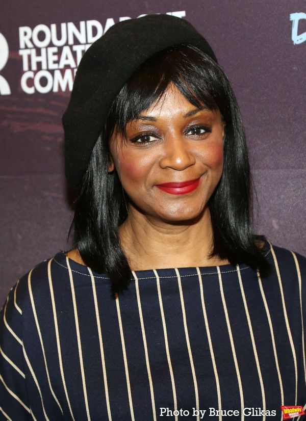 Photos: Stars Arrive on the Red Carpet at Opening Night of THE WANDERERS — photo 35 of 42