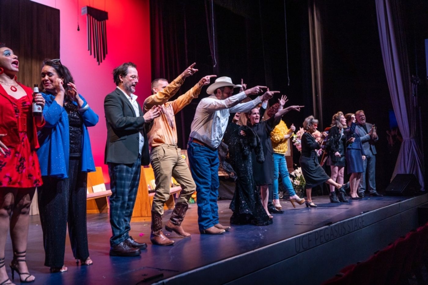 Review: Encore Performing Arts' SORDID LIVES Forages for Fun in a Funeral at Dr. Phillips Center's Alexis & Jim Pugh Theater Review: Encore Performing Arts' SORDID LIVES Forages for Fun in a Funeral at Dr. Phillips Center's Alexis & Jim Pugh Theater Image