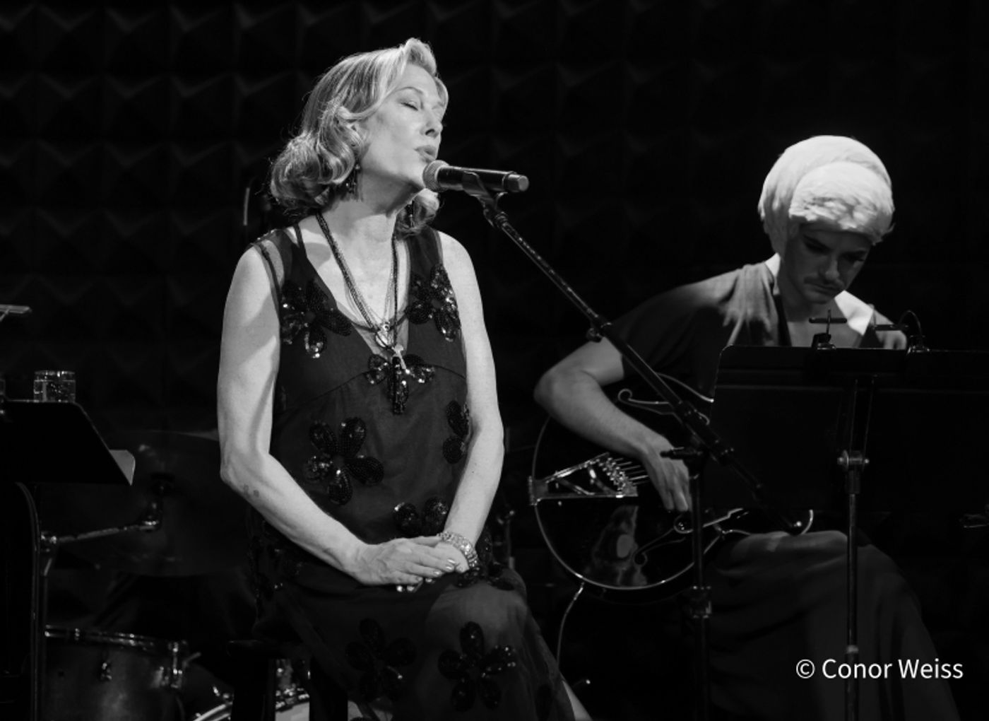 Photos: JUSTIN VIVIAN BOND DELIVERS A JULIE VALENTINE at Joe's Pub by Photographer Conor Weiss Photos: JUSTIN VIVIAN BOND DELIVERS A JULIE VALENTINE at Joe's Pub by Photographer Conor Weiss Image