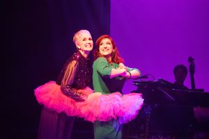 Linda May, Emily Gates Photo