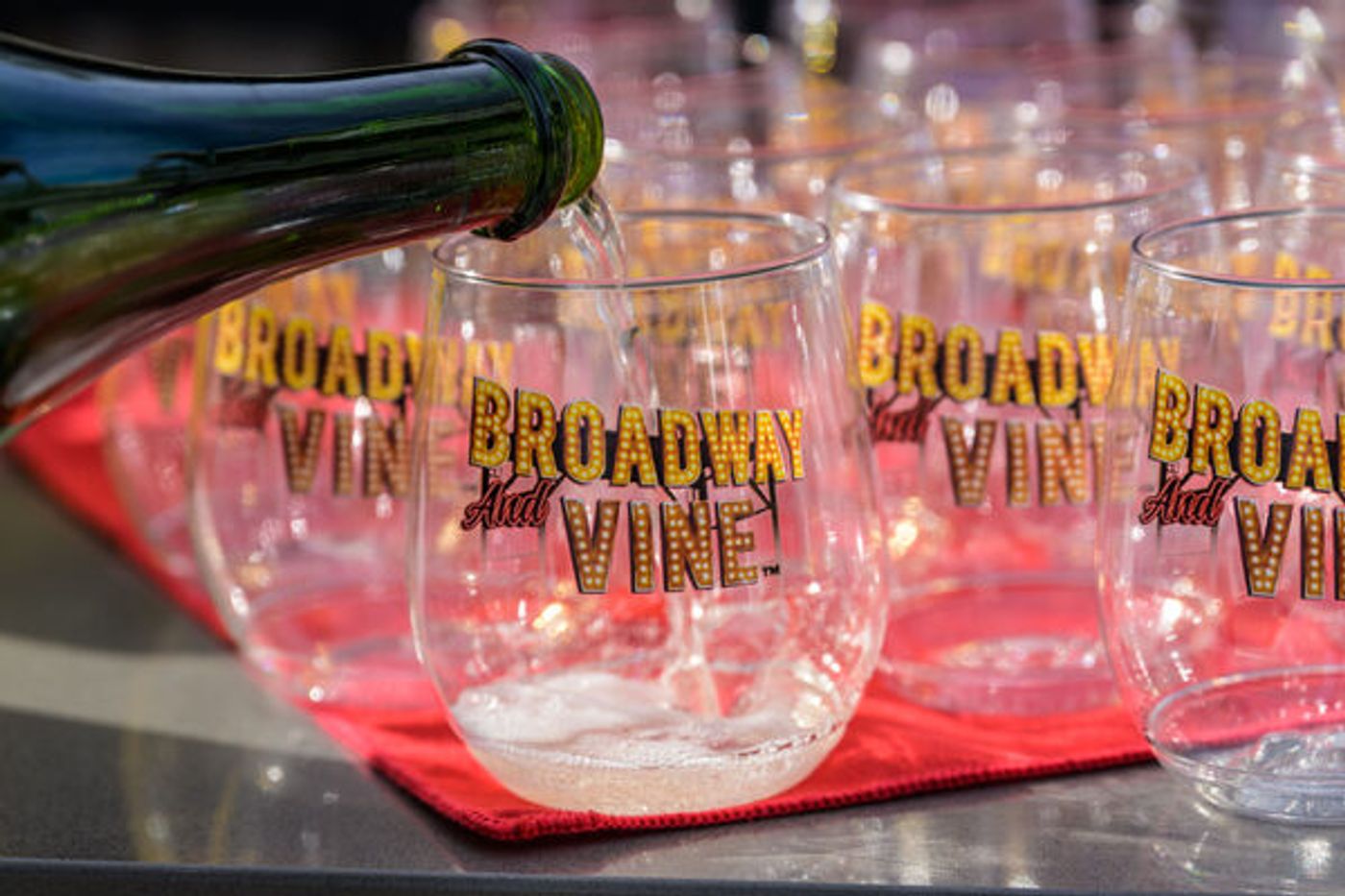 Photos: Broadway's Claybourne Elder Takes The Stage At BROADWAY & VINE  Image