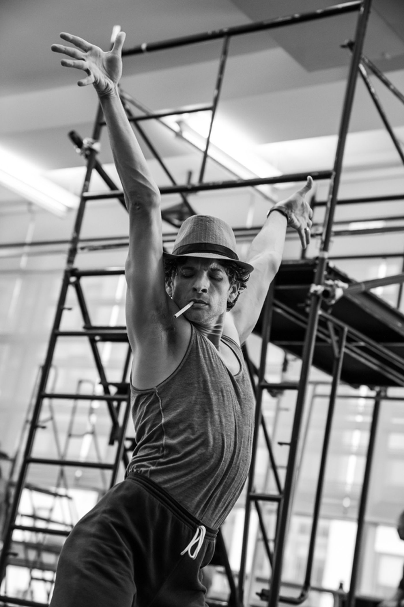 Photos: Get a First Look Inside Rehearsals for BOB FOSSE'S DANCIN'  Image
