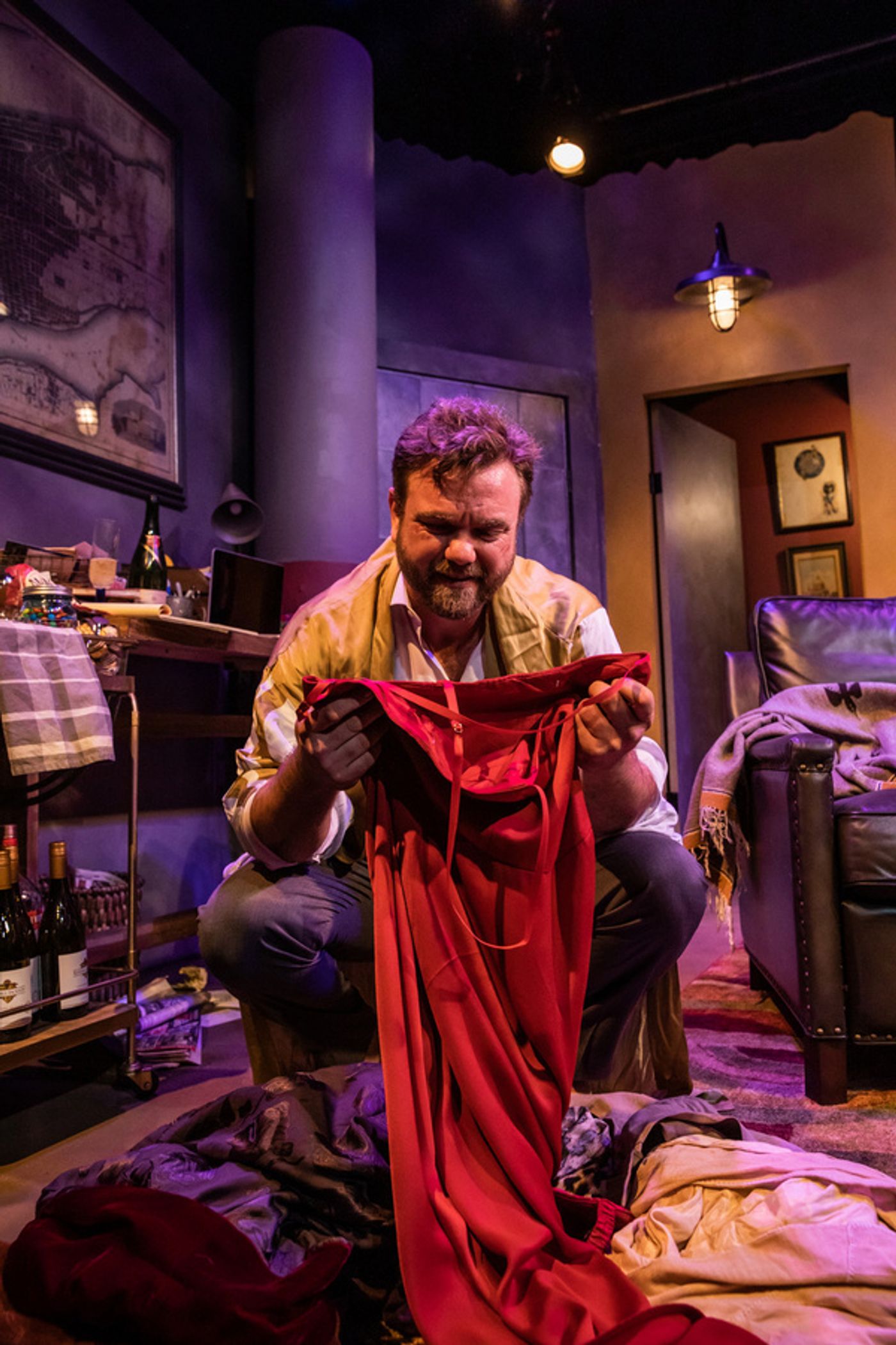 Photos: Dark-ish Comedy LET ME IN Premieres This Saturday At Theatre 68 Arts Complex Photos: Dark-ish Comedy LET ME IN Premieres This Saturday At Theatre 68 Arts Complex Image