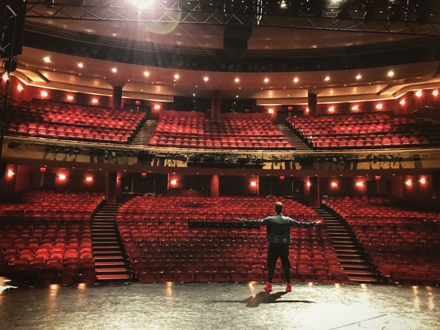 Interview: Mauricio Martínez of 5'11, BASED IN NYC at 54 Below Interview: Mauricio Martínez of 5'11, BASED IN NYC at 54 Below Image