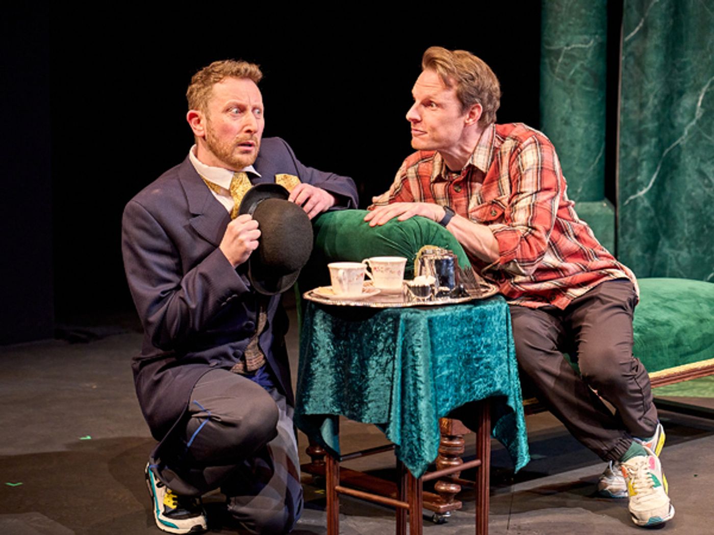 Photos: First Look at Dave Hearn, Michael Dylan and Amy Revelle in THE TIME MACHINE UK Premiere Photos: First Look at Dave Hearn, Michael Dylan and Amy Revelle in THE TIME MACHINE UK Premiere Image