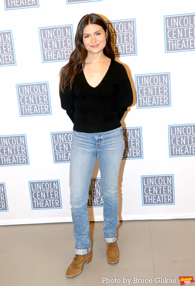 Phillipa Soo  Photo