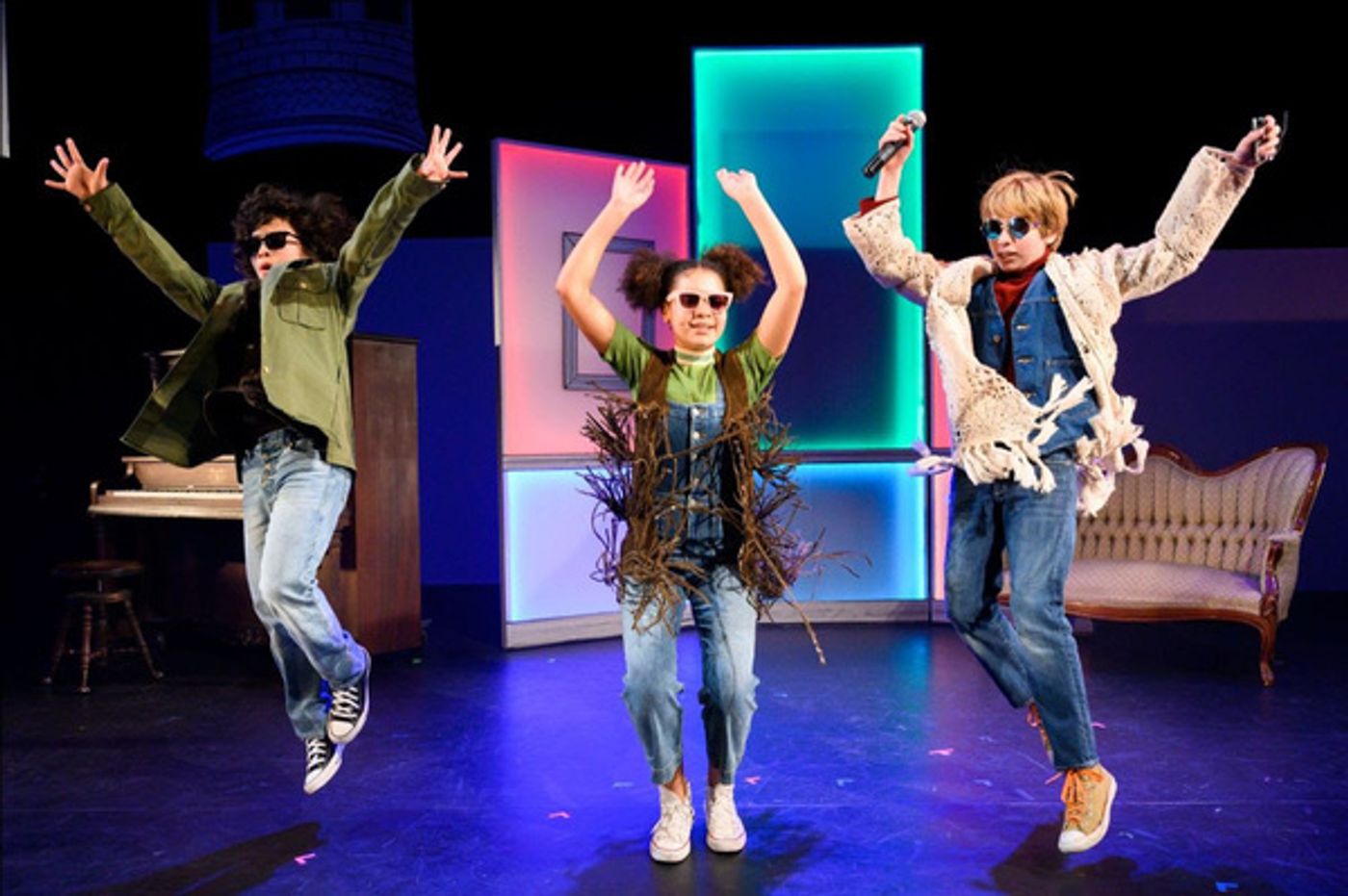 Photos: First Look at FUN HOME at Berkeley Playhouse  Image
