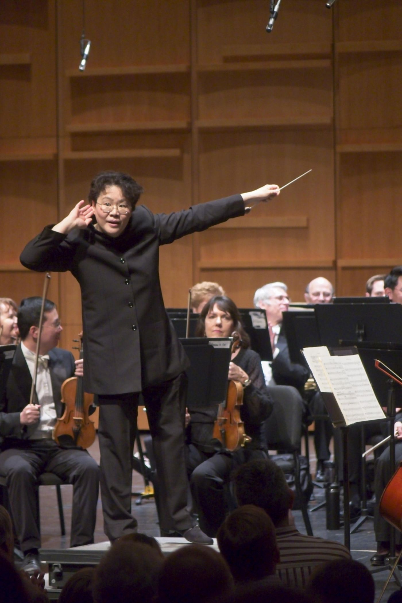 Review: BRUCH VIOLIN CONCERTO at Charlotte Symphony Review: BRUCH VIOLIN CONCERTO at Charlotte Symphony Image