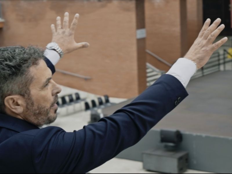 Review: EMOZIONI DIETRO IL PALCO - GIAN LUCA GIUDICI: LO SPETTACOLO IN UNA VITA Review: EMOZIONI DIETRO IL PALCO - GIAN LUCA GIUDICI: LO SPETTACOLO IN UNA VITA Image