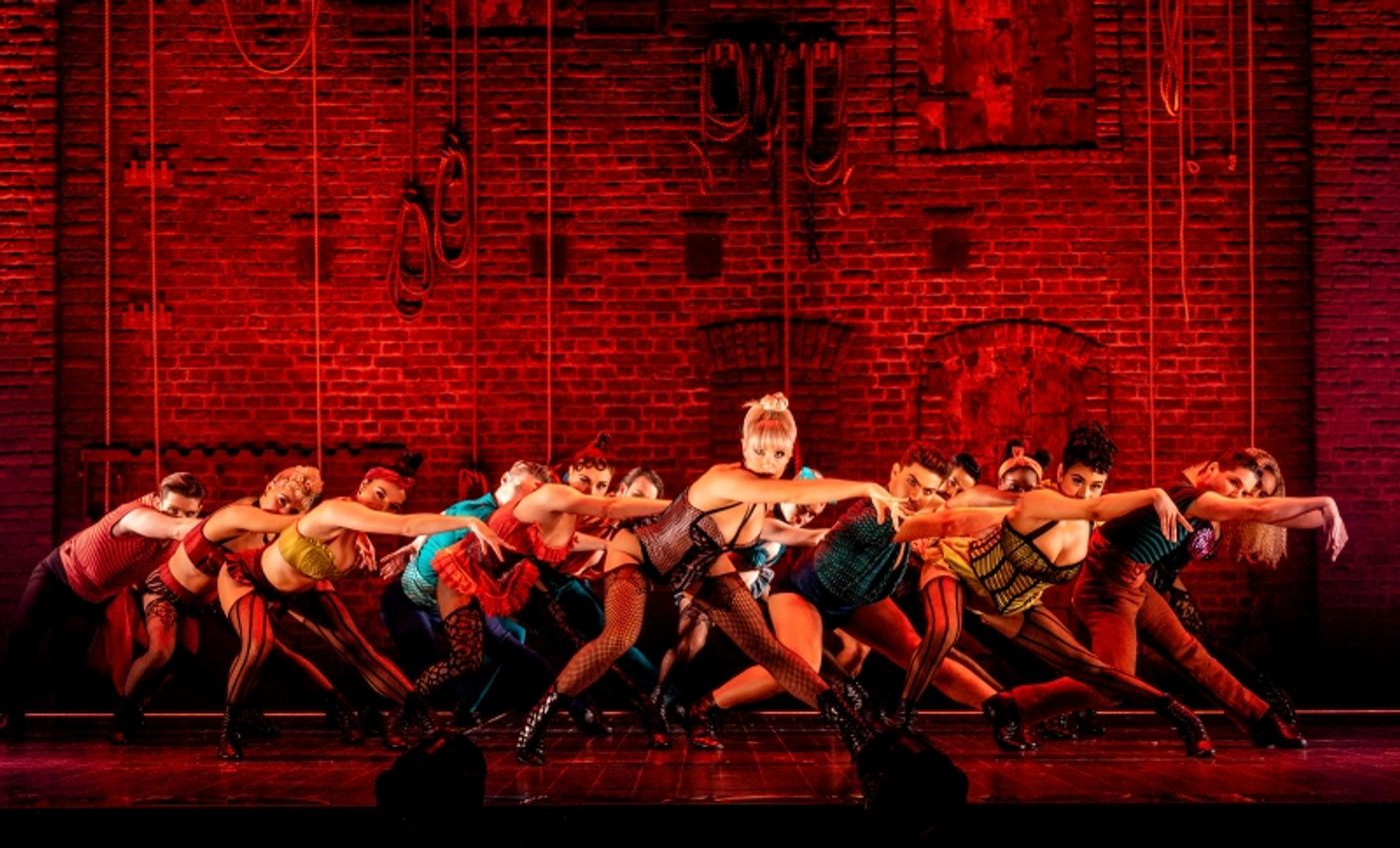 Review: MOULIN ROUGE! THE MUSICAL at Crown Theatre  Image