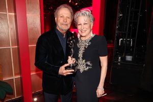 Billy Crystal and Bette Midler Photo