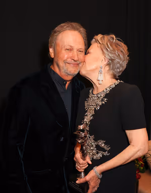 Billy Crystal, Bette Midler Photo