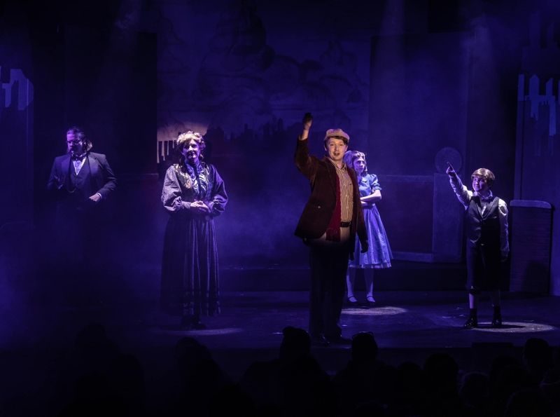 Review: DISNEY'S MARY POPPINS at Historic Owen Theatre  Image