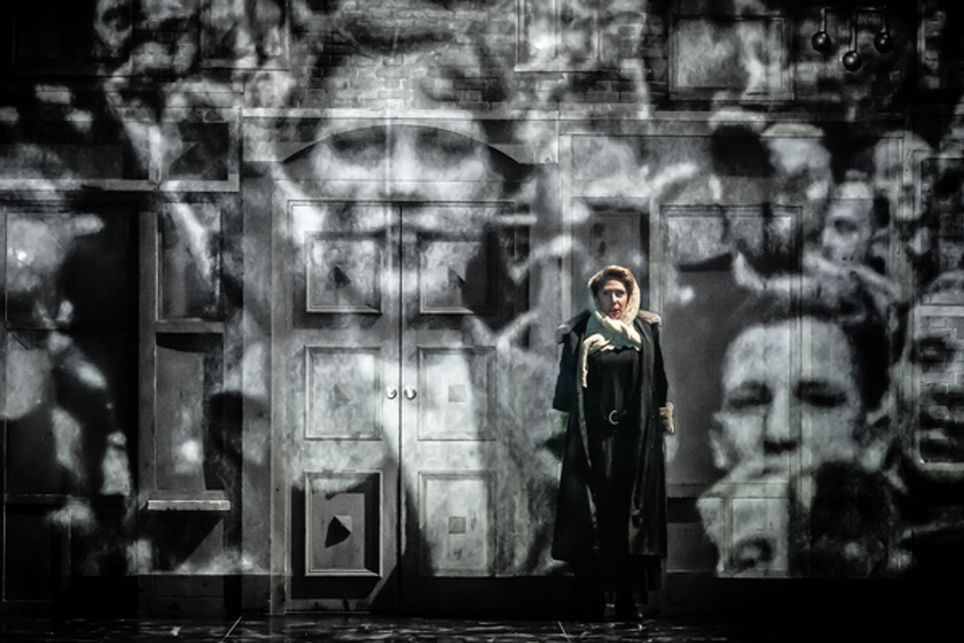 Photos: First Look at THE MERCHANT OF VENICE 1936 at Watford Palace Theatre  Image