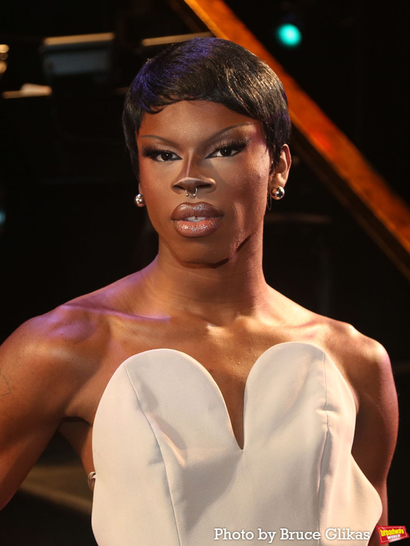 Photos: RUPAUL'S DRAG RACE Season 15 Stars Visit Jinkx Monsoon at CHICAGO  Image